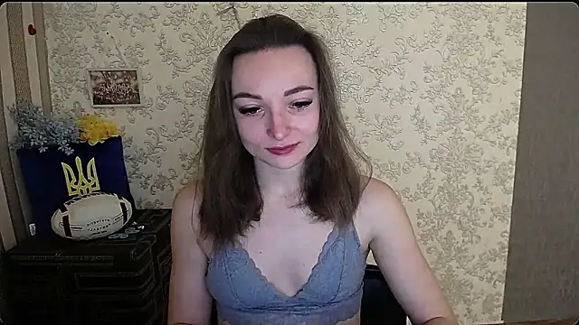 Snapshot of _Barbie_Kiss_ chatting on January 8, 2025, 6:20 am Barbie Kiss online show from January 8, 2025, 6:20 am