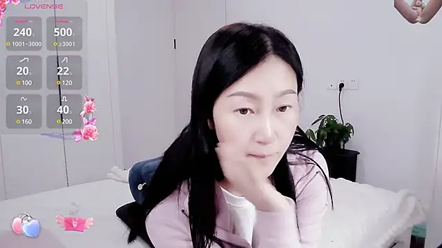 paopao-a online show from February 12, 2025, 8:27 am