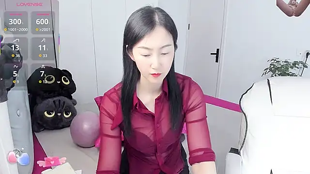 paopao-a online show from February 10, 2026, 3:32 am