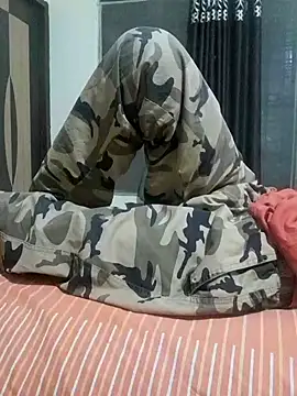 Snapshot of Chocolate_stud10 chatting on March 9, 2025, 6:43 pm Chocolate stud10 online show from March 9, 2025, 6:43 pm