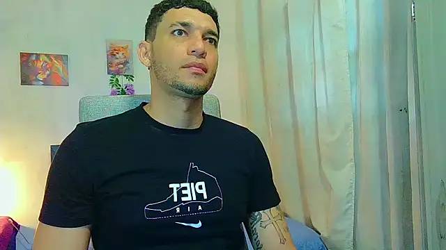 Snapshot of Jeff_Kent2 chatting on September 13, 2025, 1:33 pm Jeff Kent2 online show from September 13, 2025, 1:33 pm