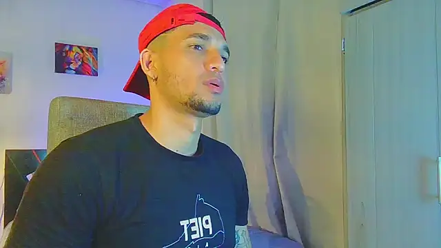 Snapshot of Jeff_Kent2 chatting on September 27, 2025, 2:16 am Jeff Kent2 online show from September 27, 2025, 2:16 am