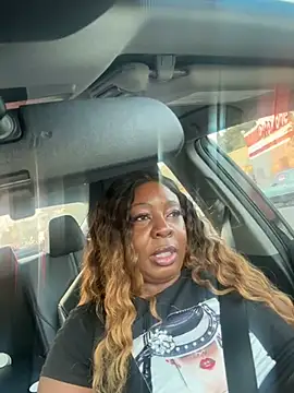 Snapshot of XXXLollipopsJuicy chatting on December 11, 2024, 12:33 am XXXLollipopsJuicy online show from December 11, 2024, 12:33 am