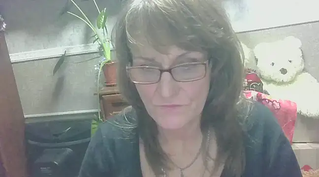 Snapshot of Manulyonok51 chatting on January 10, 2025, 5:05 am Manulyonok51 online show from January 10, 2025, 5:05 am