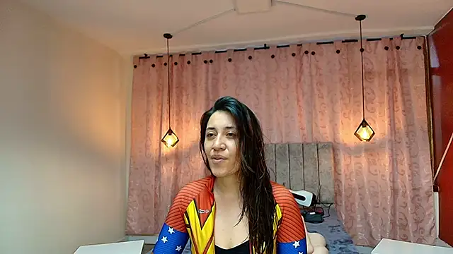 VioletaScott  online show from October 8, 2025, 1:20 pm