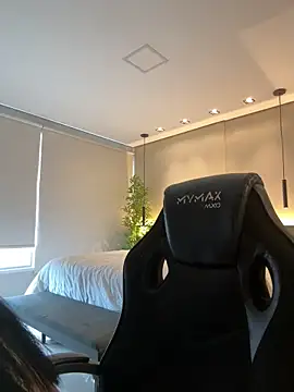 Snapshot of Laisabrazil chatting on November 24, 2025, 4:18 pm Laisabrazil online show from November 24, 2025, 4:18 pm