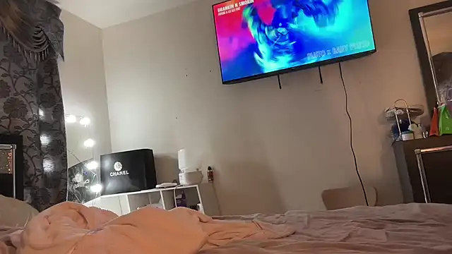 londonsfantasy online show from December 15, 2025, 9:30 pm