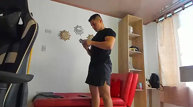 Snapshot of julian_wallace chatting on January 15, 2025, 3:18 pm julian wallace online show from January 15, 2025, 3:18 pm