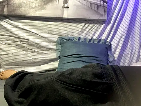 BigMac1596 online show from September 25, 2025, 9:35 am