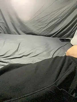 BigMac1596 online show from December 19, 2025, 12:45 pm