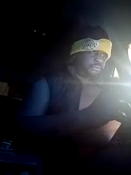 Snapshot of HBYAM chatting on February 1, 2025, 8:29 am HBYAM online show from February 1, 2025, 8:29 am