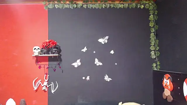 Snapshot of MaggaCass chatting on December 29, 2024, 3:00 am MaggaCass online show from December 29, 2024, 3:00 am