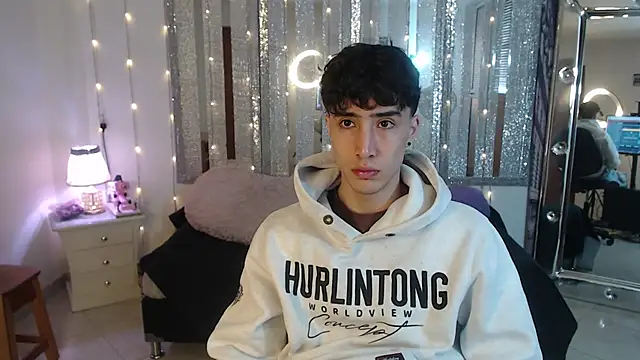 gojo satoru 18 online show from February 7, 2025, 11:34 am