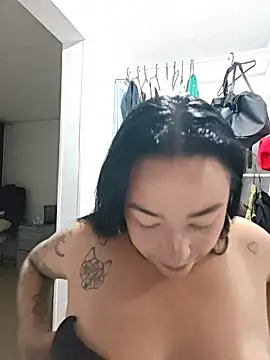 Snapshot of helena_smith chatting on February 7, 2026, 3:10 am helena smith online show from February 7, 2026, 3:10 am