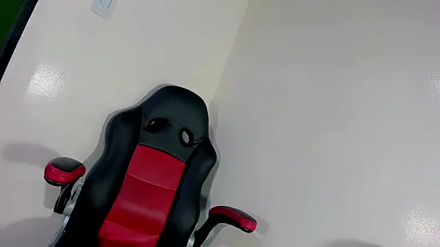 samantha official  online show from February 19, 2025, 4:23 am