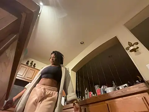 wynterheat online show from March 5, 2025, 8:21 am