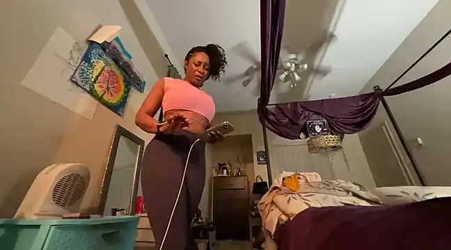 wynterheat online show from March 13, 2025, 6:37 am