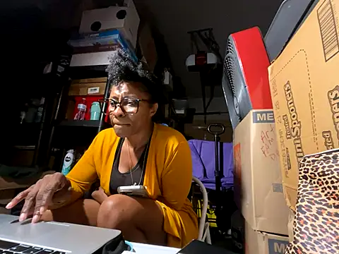 wynterheat online show from October 12, 2025, 4:50 pm