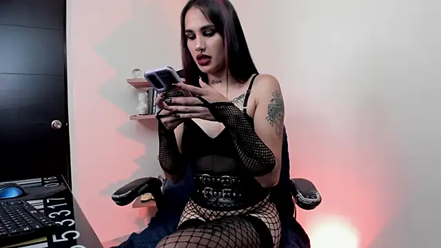 saeko karine online show from March 12, 2025, 7:59 pm