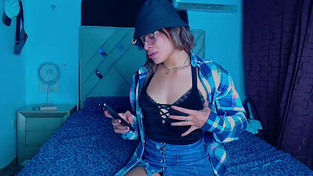 Snapshot of Rich_boy01 chatting on February 9, 2025, 2:49 am Rich boy01 online show from February 9, 2025, 2:49 am