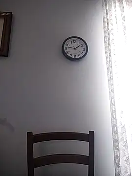 Snapshot of Mihneaaa chatting on November 19, 2025, 12:49 pm Mihneaaa online show from November 19, 2025, 12:49 pm