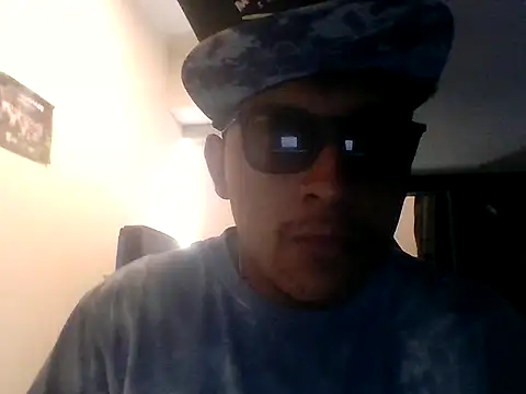 mateomalp675 90 online show from March 15, 2026, 9:32 pm
