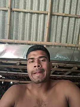 Snapshot of 900irani chatting on April 7, 2026, 8:04 am 900irani online show from April 7, 2026, 8:04 am