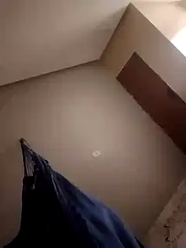 RayRay000000000 online show from September 22, 2025, 2:30 pm