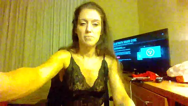 Snapshot of fantasymade69 chatting on December 19, 2024, 6:01 am fantasymade69 online show from December 19, 2024, 6:01 am