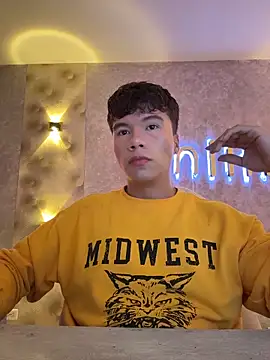 Logan smith1 online show from February 6, 2026, 5:34 am