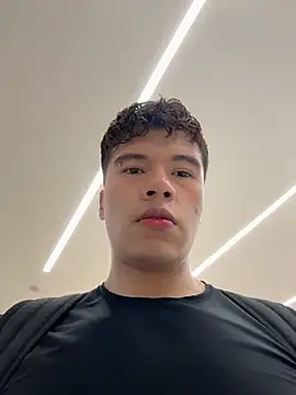 Logan smith1 online show from April 7, 2026, 7:25 pm