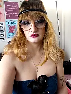 Snapshot of PrincesseMalicia chatting on February 27, 2026, 2:39 pm PrincesseMalicia online show from February 27, 2026, 2:39 pm