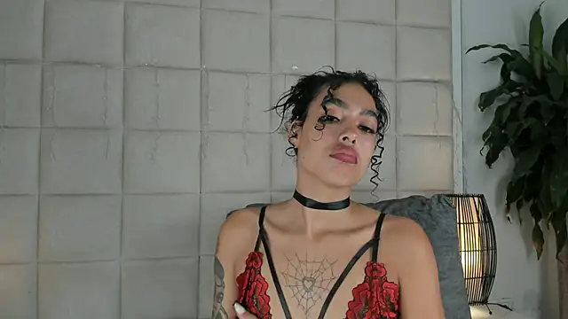 Snapshot of Nia_Bunny chatting on January 8, 2025, 2:03 pm Nia Bunny online show from January 8, 2025, 2:03 pm