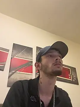 Snapshot of big_cock_is_back chatting on January 7, 2025, 6:48 am big cock is back online show from January 7, 2025, 6:48 am