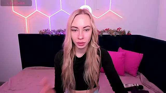 Diana Garrett online show from December 29, 2024, 1:45 am