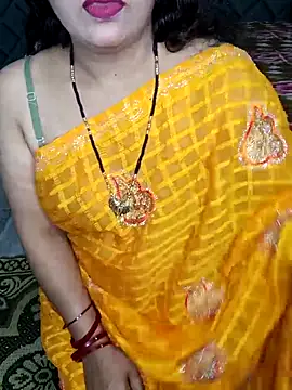 Cute-Raashii online show from February 19, 2025, 5:27 pm