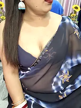 Cute-Raashii online show from February 1, 2026, 1:37 am