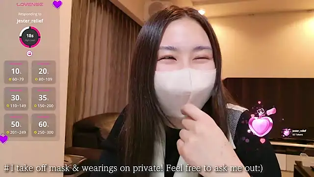 -satomi-jp online show from March 10, 2025, 9:43 am