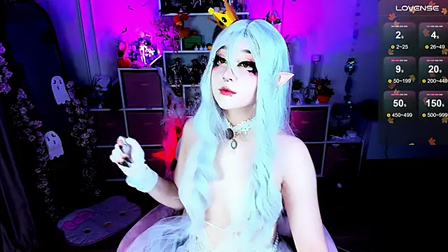 Aki  Ra online show from November 3, 2025, 11:48 pm