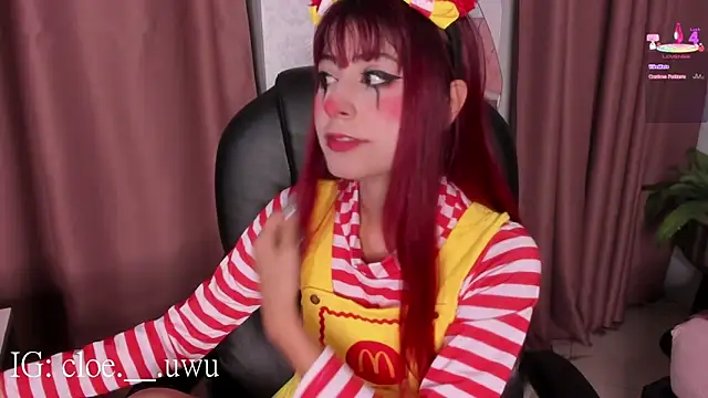 Snapshot of cloe__palmer chatting on October 10, 2025, 12:37 pm cloe palmer online show from October 10, 2025, 12:37 pm