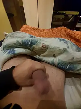 Snapshot of tiscopofortezozza chatting on February 7, 2025, 3:12 am tiscopofortezozza online show from February 7, 2025, 3:12 am