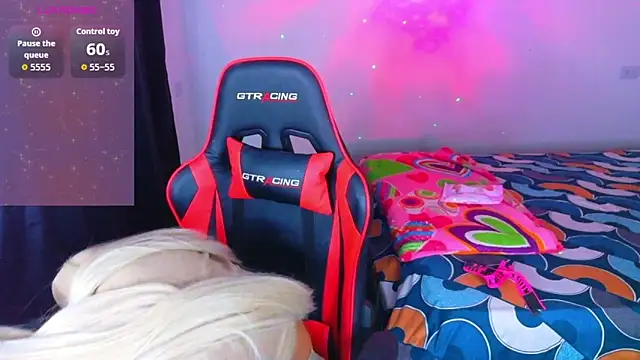 AllisonsweetZ online show from February 13, 2026, 4:19 am