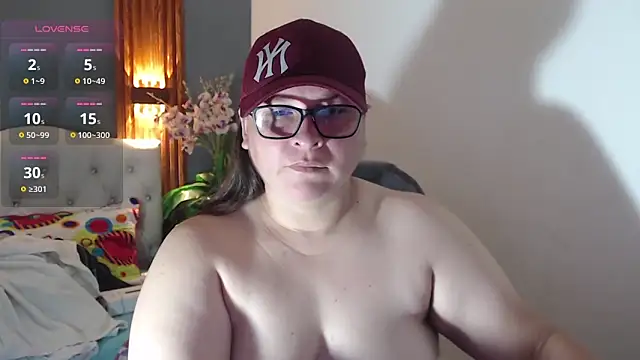 Snapshot of katty_femdom chatting on February 1, 2026, 9:08 am katty femdom online show from February 1, 2026, 9:08 am