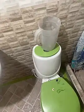 Snapshot of Cristian_099 chatting on March 9, 2025, 6:32 pm Cristian 099 online show from March 9, 2025, 6:32 pm