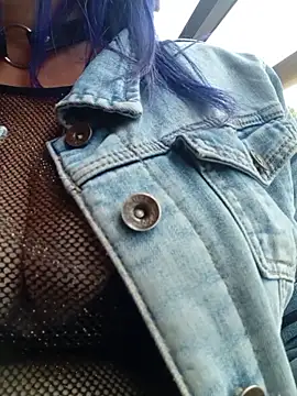 sophie banger online show from February 17, 2026, 6:03 pm