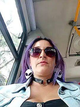 sophie banger online show from March 22, 2026, 6:11 pm