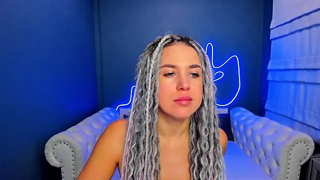 Snapshot of rock_n_roxy chatting on October 11, 2025, 1:27 am rock n roxy online show from October 11, 2025, 1:27 am