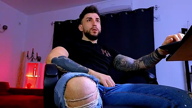 MightyAaron66 online show from February 25, 2026, 2:32 am