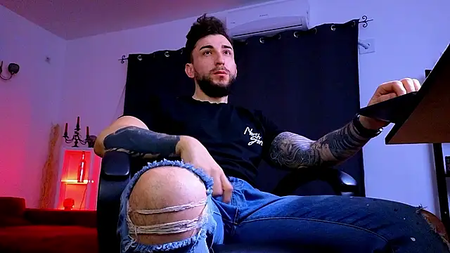 MightyAaron66 online show from March 7, 2026, 1:57 am