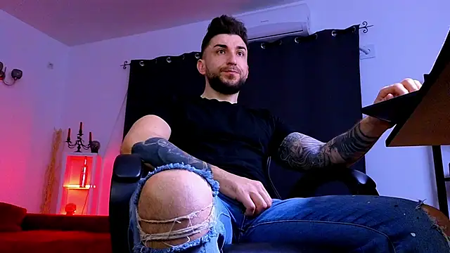 MightyAaron66 online show from March 28, 2026, 3:17 am